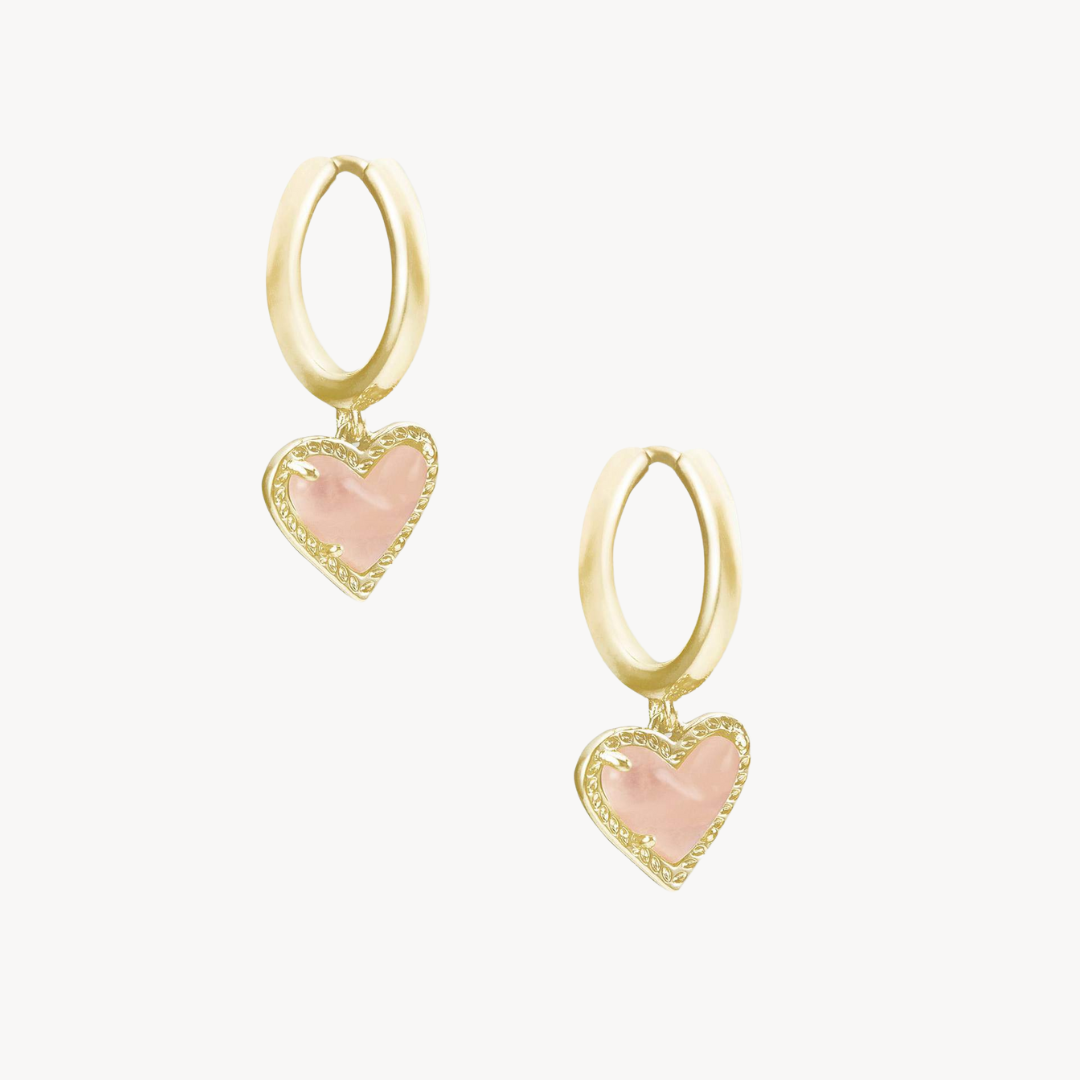 Elle Amour Heart Earrings